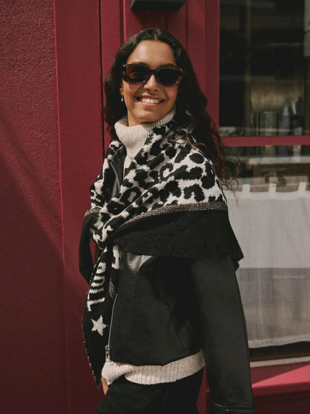 Rockett St George Animal Triangle Cosy Scarf^Women Hats, Gloves & Scarves|Hats, Gloves & Scarves