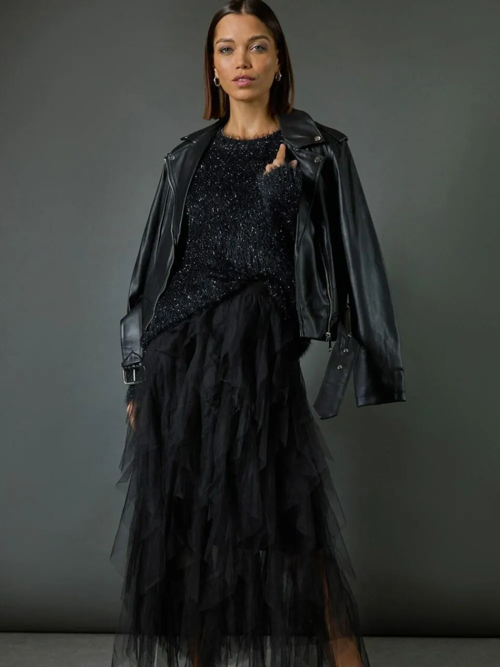 Roman Black Elasticated Mesh Layered Skirt^Women Skirts