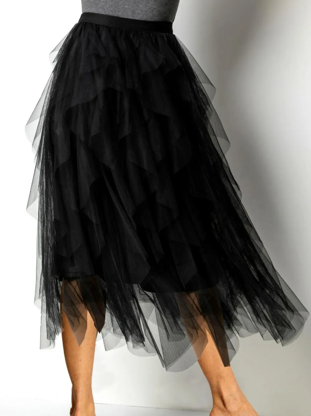 Roman Black Elasticated Mesh Layered Skirt^Women Skirts