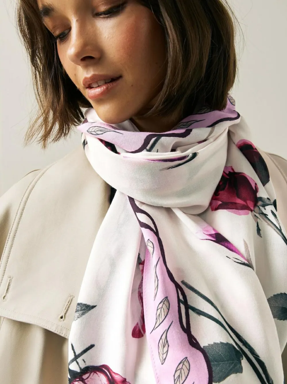 Best Next Rose Floral White Lightweight Scarf