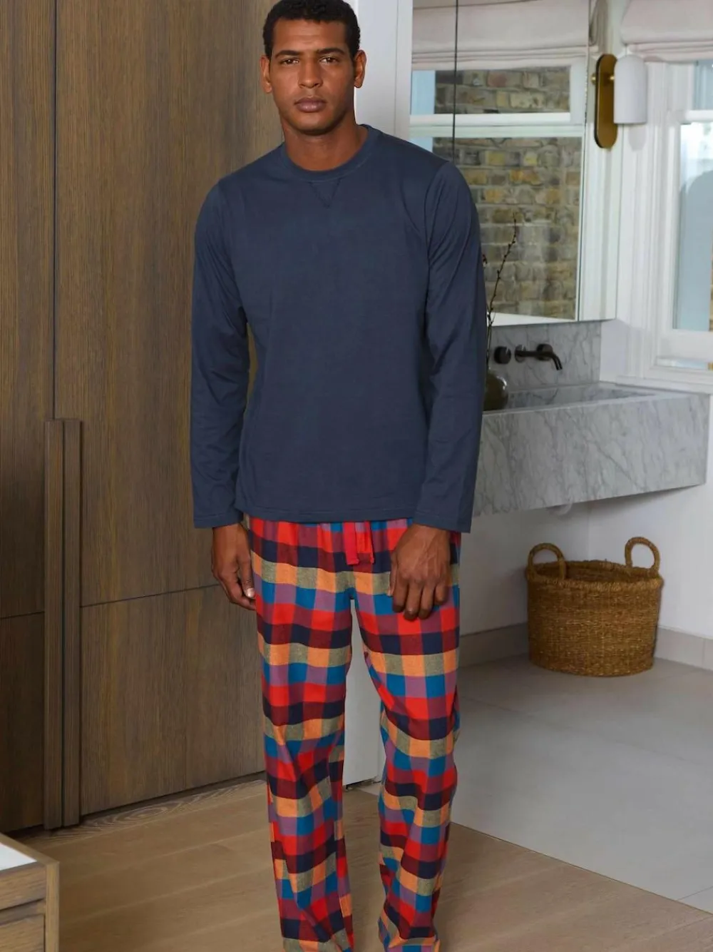 Outlet Savile Row Company Blue Checked Cotton Pyjama Bottoms & Long Sleeve T-Shirt Pyjama Set