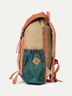 Sealskinz Buckenham Hiking Brown Rucksack^ Bags