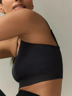 New self. Seamless Rib Long Line Bralette 2 Pack Black/White