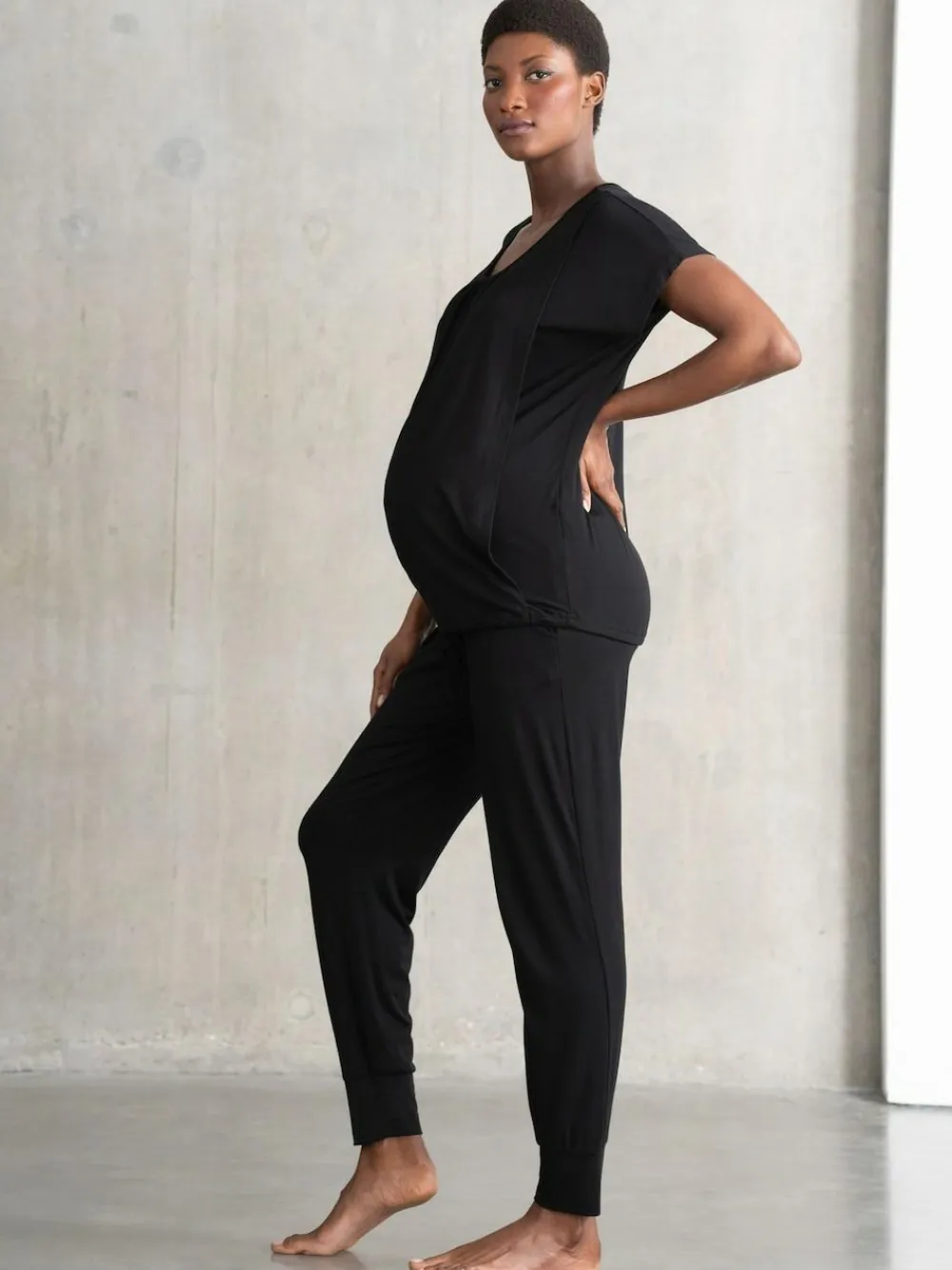 Best Seraphine Maternity & Nursing Hospital Bag Pyjamas 2 Piece Set Black