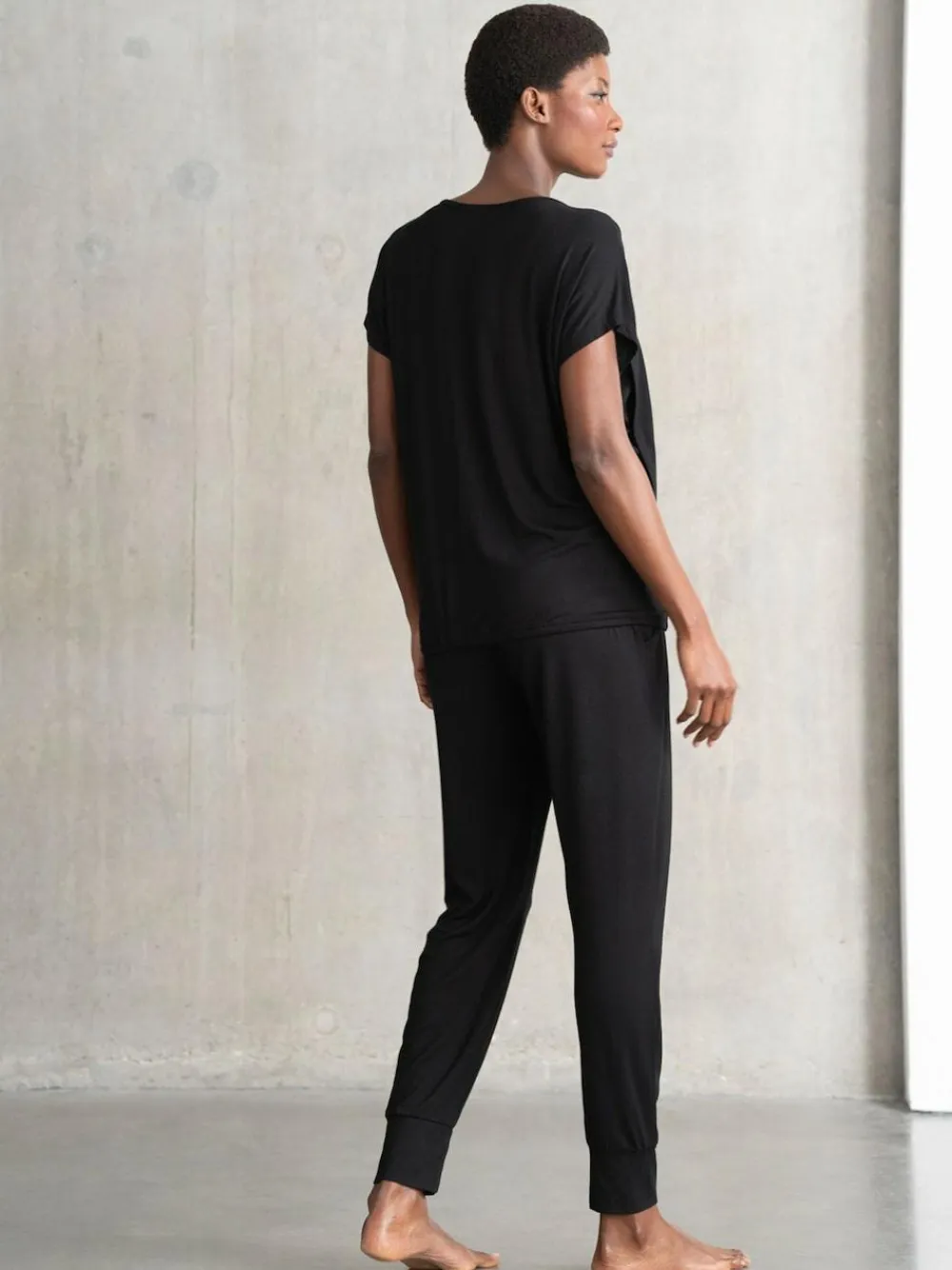 Best Seraphine Maternity & Nursing Hospital Bag Pyjamas 2 Piece Set Black