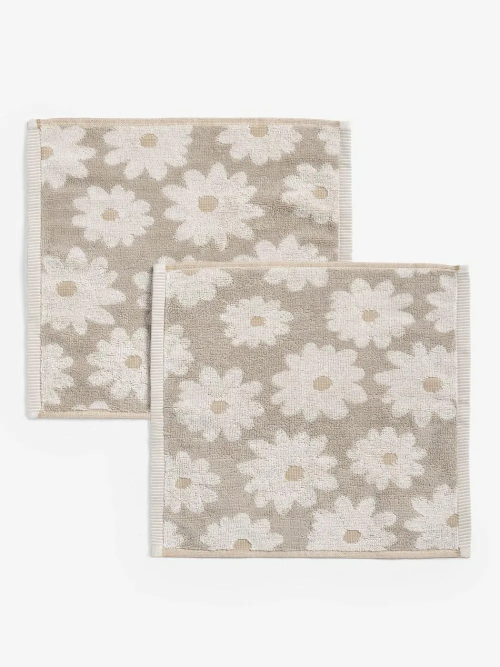 Next Set of 2 Natural 100% Cotton Daisy Face Cloths^ Towels & Bathmats