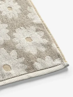 Next Set of 2 Natural 100% Cotton Daisy Face Cloths^ Towels & Bathmats
