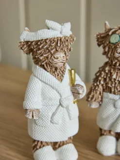 Next Set of 2 Natural Hamish Spa Ornaments