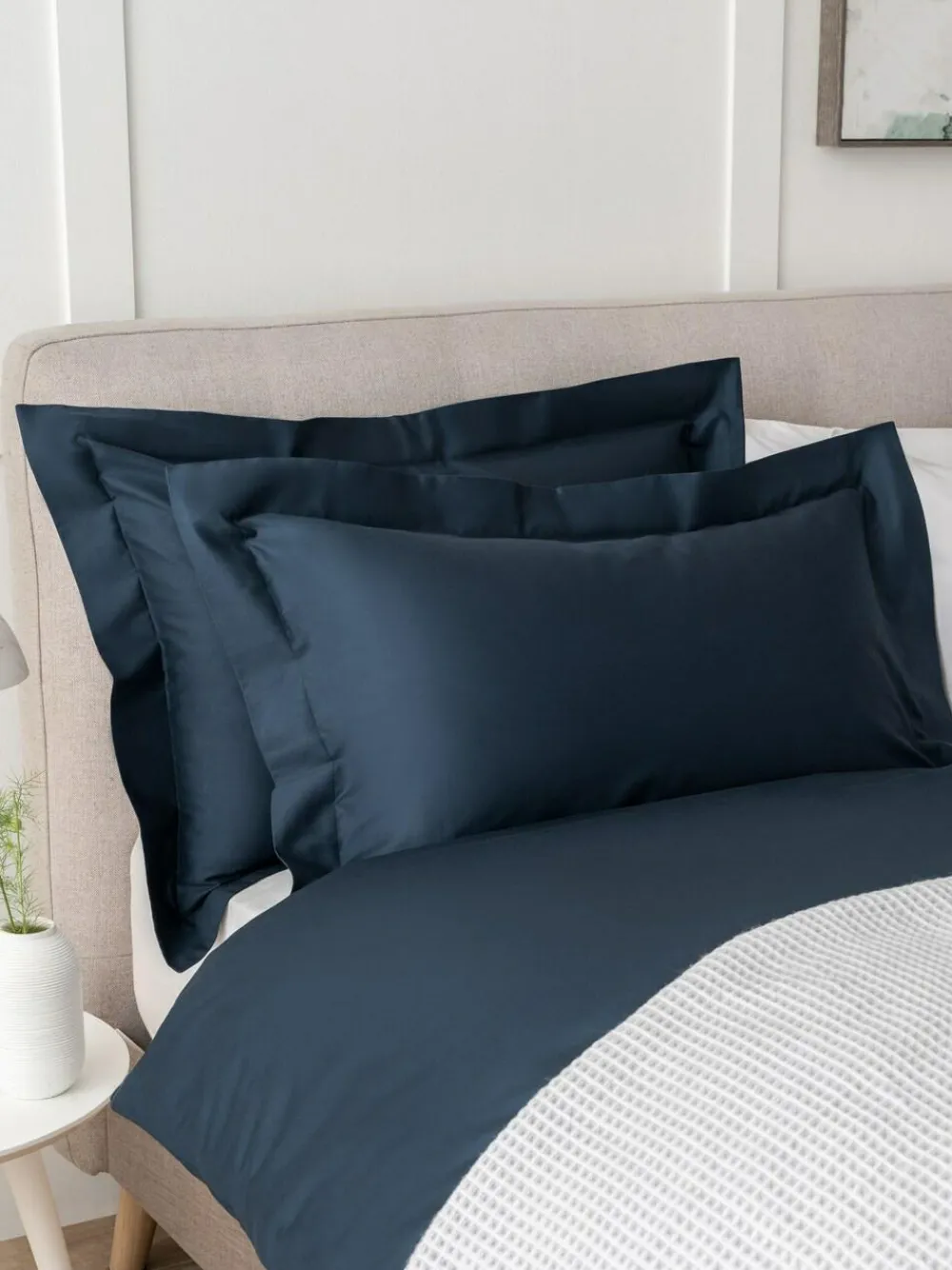 Best Next Set of 2 Navy 400 Thread Count Egyptian Cotton Pillowcases