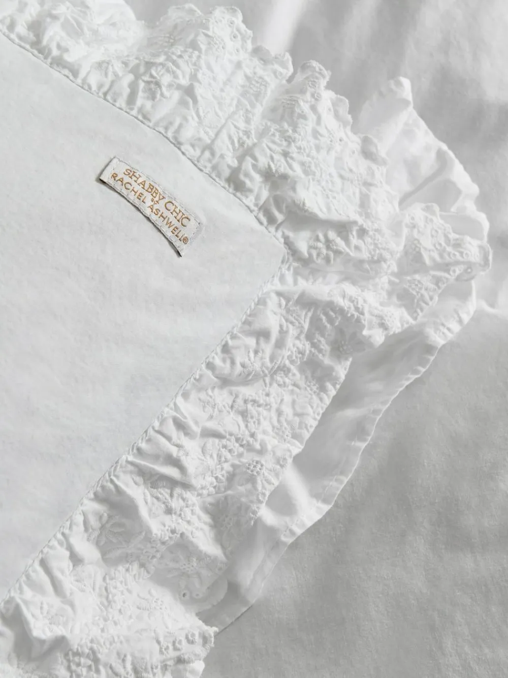 Shabby Chic by Rachel Ashwell® Broderie Anglaise Ruffle Duvet Cover and Pillowcase Set^ Childrens Bedding|Branded Bedlinen