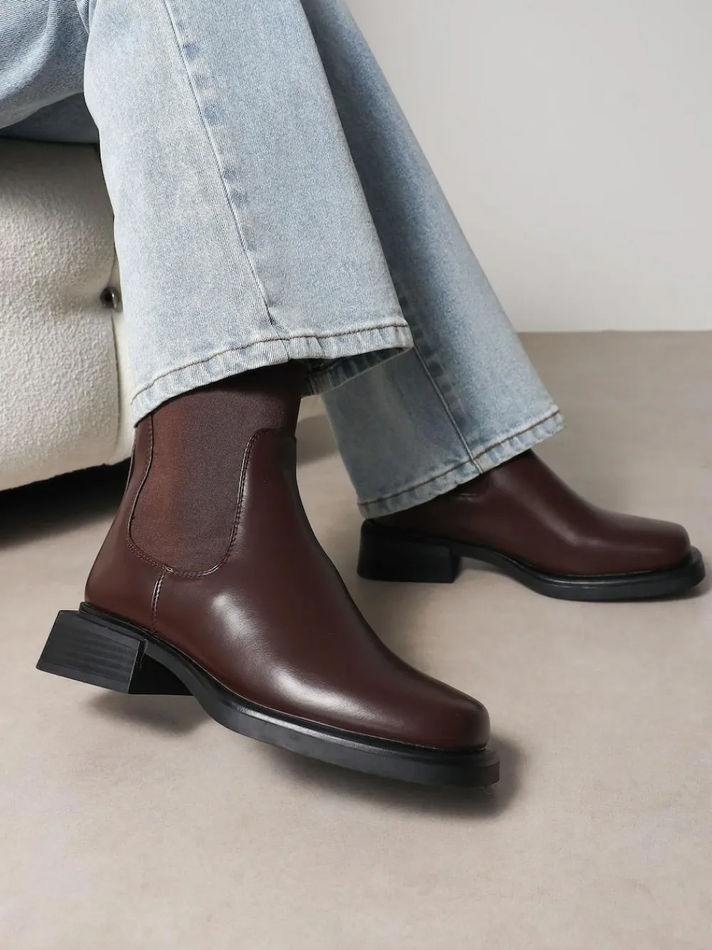 Discount Simmi London Dorres Chelsea Ankle Boots Brown