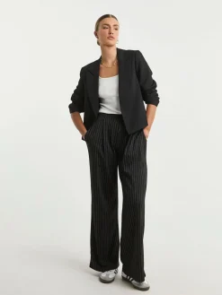 Hot Simply Be Black Oversized Cropped Blazer