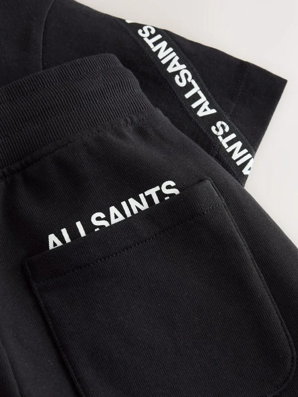 Outlet smALLSAINTS Black Logo Tape T-Shirt and Sweat Shorts Set