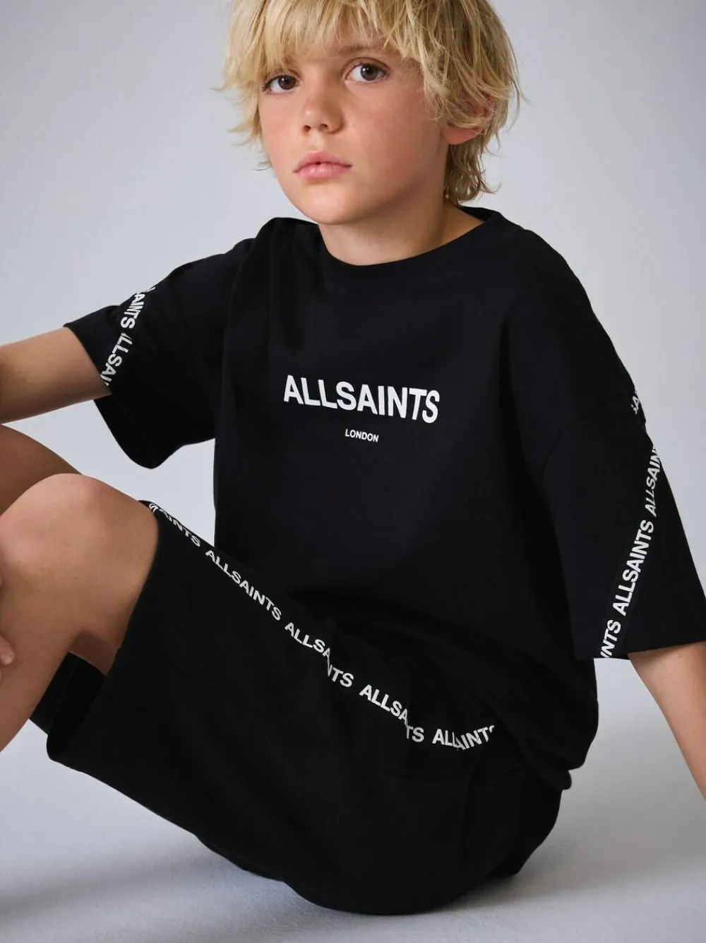 Outlet smALLSAINTS Black Logo Tape T-Shirt and Sweat Shorts Set