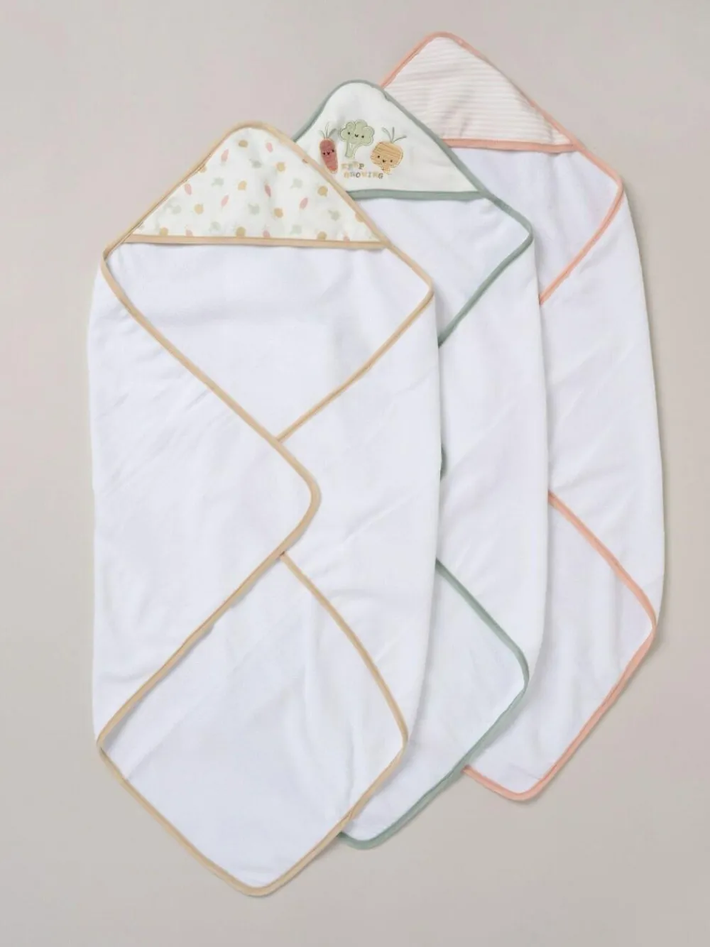 Snuggle Tots Hooded Towels and Wash Cloths 3 Pack^ Towels & Bathmats