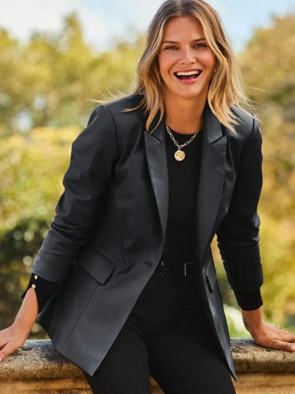 Sosandar Black Premium Faux Leather Blazer^Women Blazers|Suits & Tailoring
