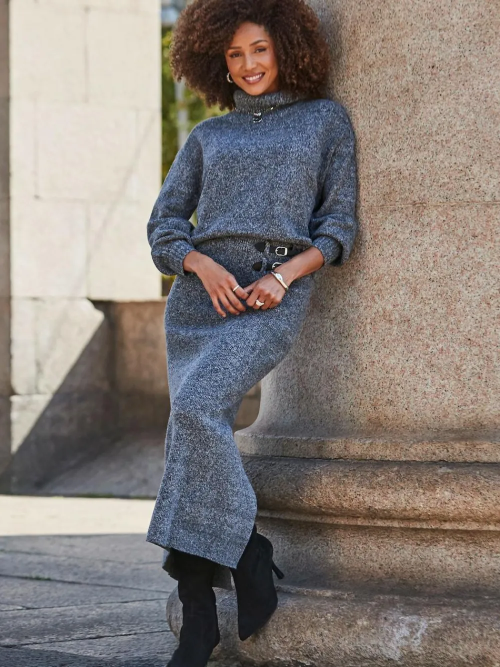 Discount Sosandar Grey Knitted Midaxi Skirt