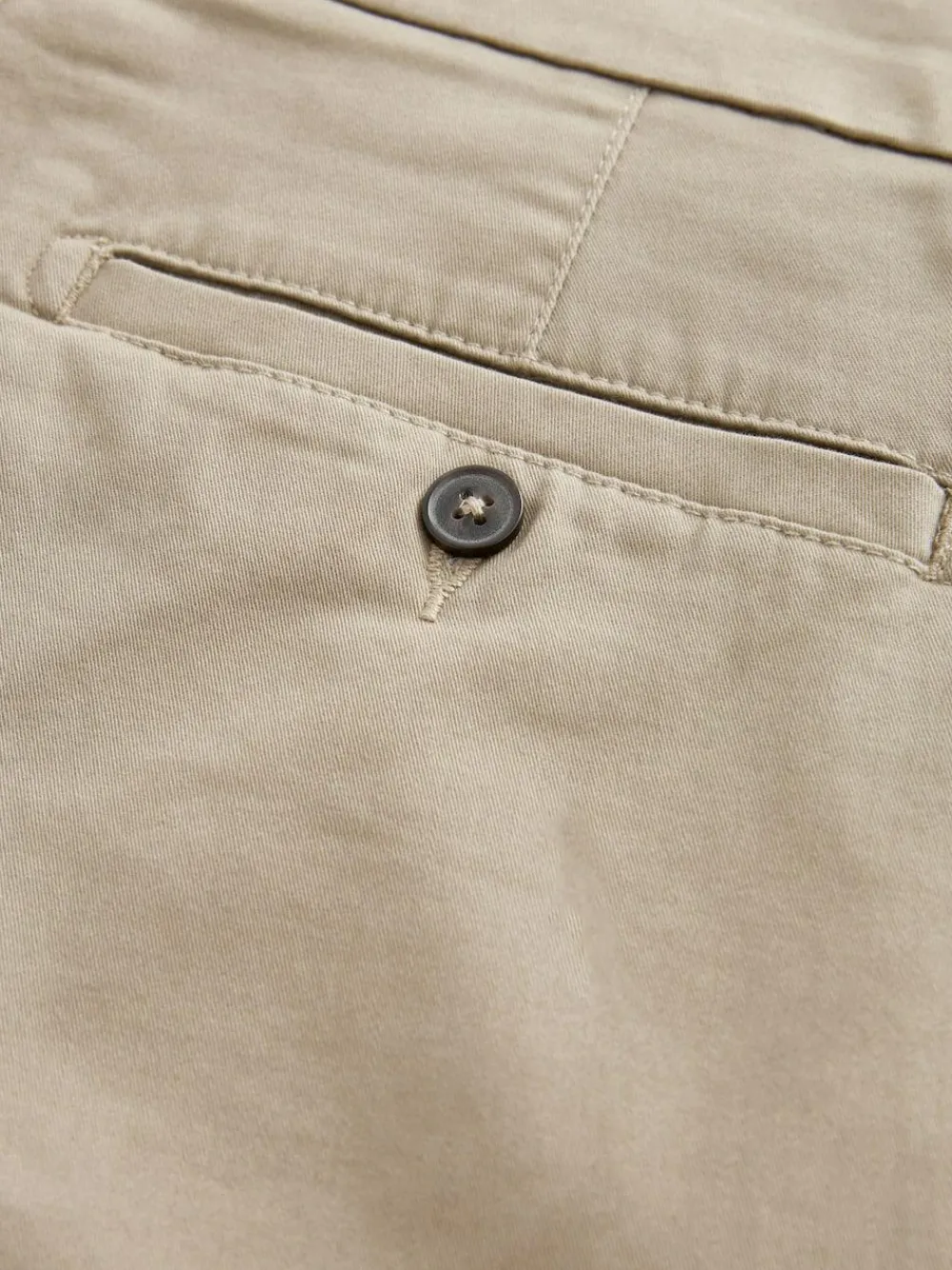 Next Relaxed Fit Stretch Chinos Shorts^ Shorts