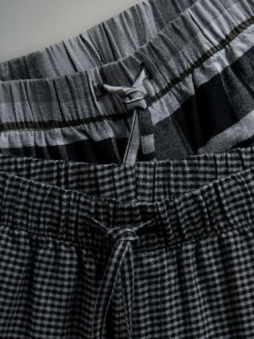 Outlet The Set 2 Pack Jersey T-Shirt and Flannel Pyjamas Black/Grey