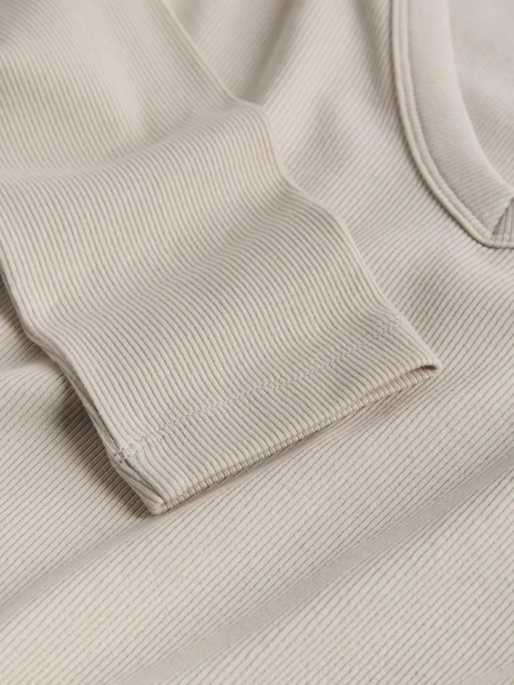 Hot The Set 5 Pack Long Sleeve V-Neck Ribbed T-Shirts Multi