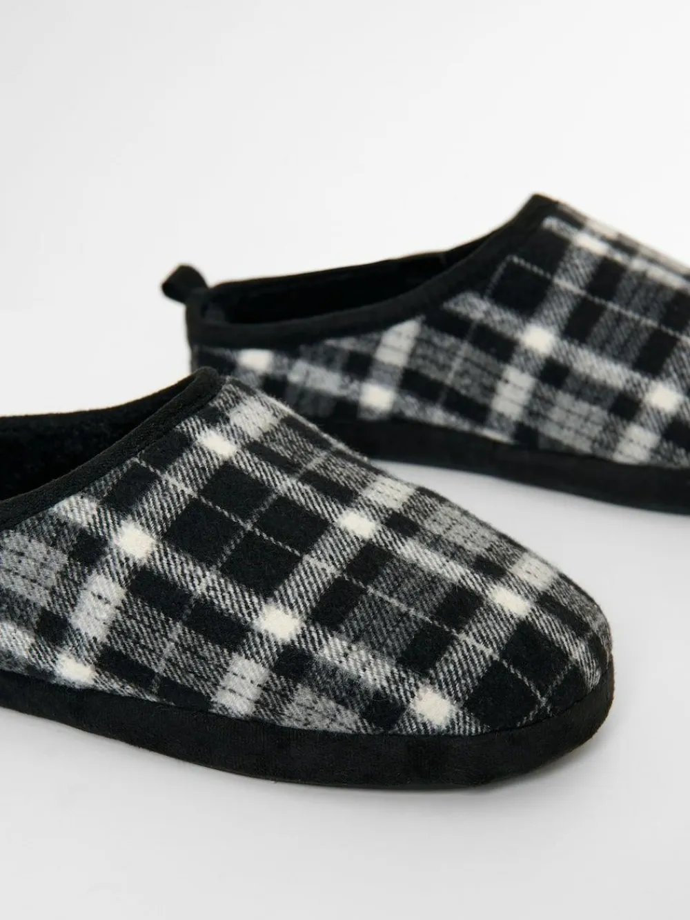 Hot Threadbare Check Faux Fur Lined Mule Slippers Black