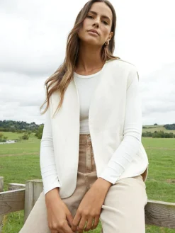 New Threadbare Reversible Borg Gilet Cream