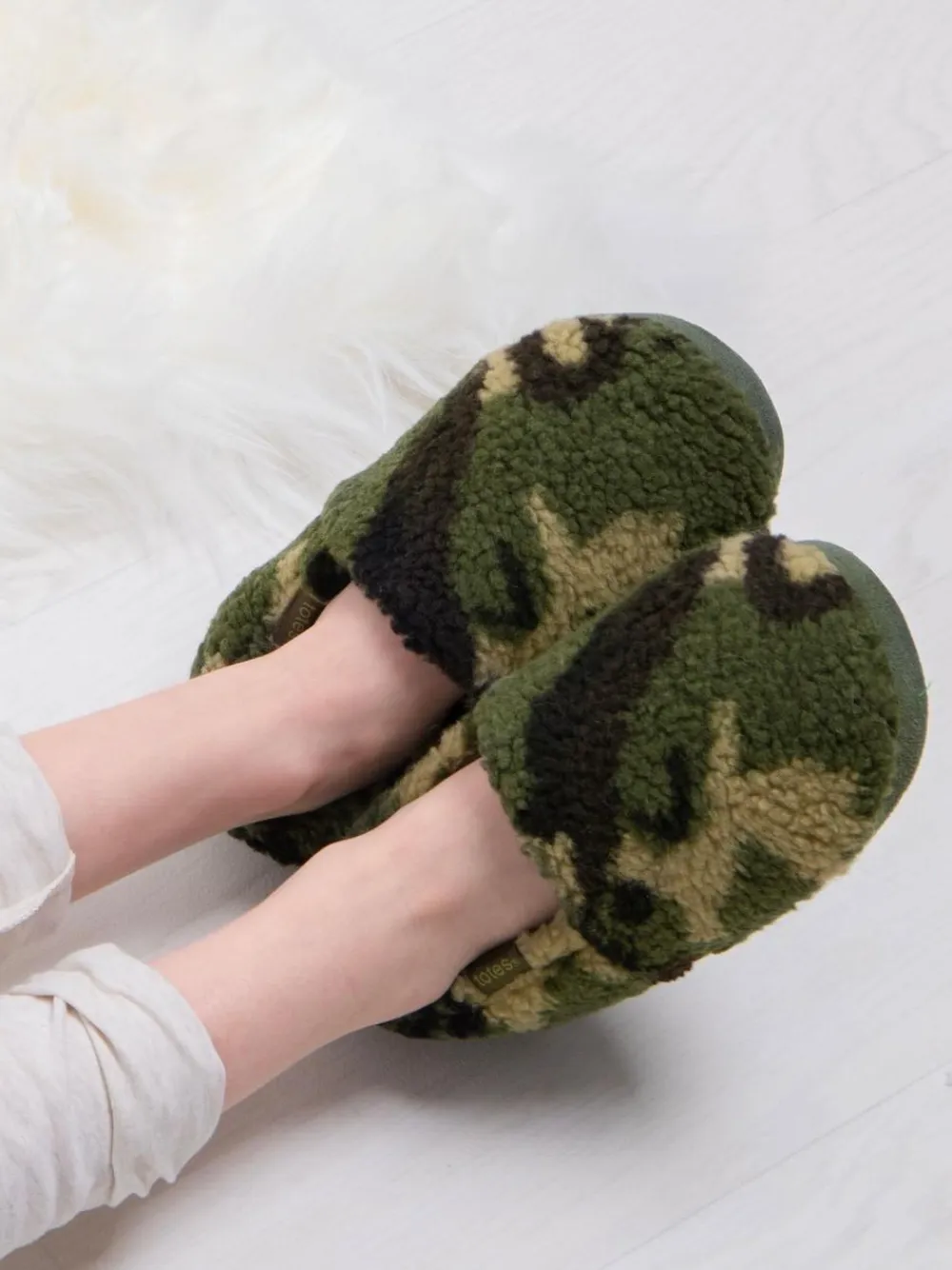 Totes Short Full Back Fleece Winter Slippers^BOY Nightwear
