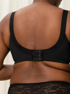 Best Triumph Doreen Non Wired Bra Black