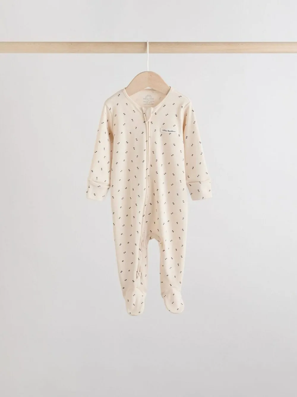 Outlet Next White/Black Two Way Zip Baby Sleepsuits 4 Pack (0mths-2yrs)