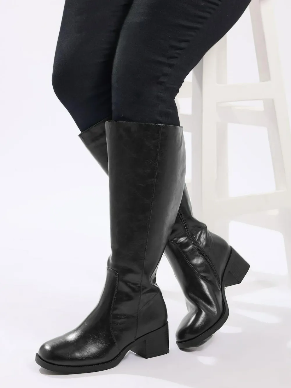Yours Curve Extra-Wide Fit Square Toe Knee Block Boots^Women Boots & Wellies|Boots