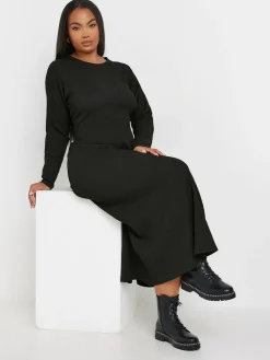 New Yours Curve Black Textured Flared Maxi Dress