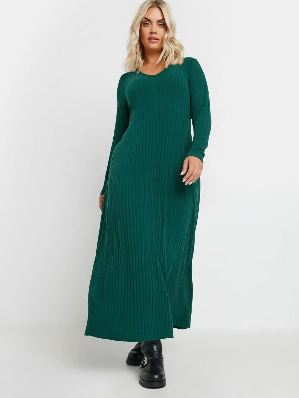 New Yours Curve Green Ribbed Maxi Dress