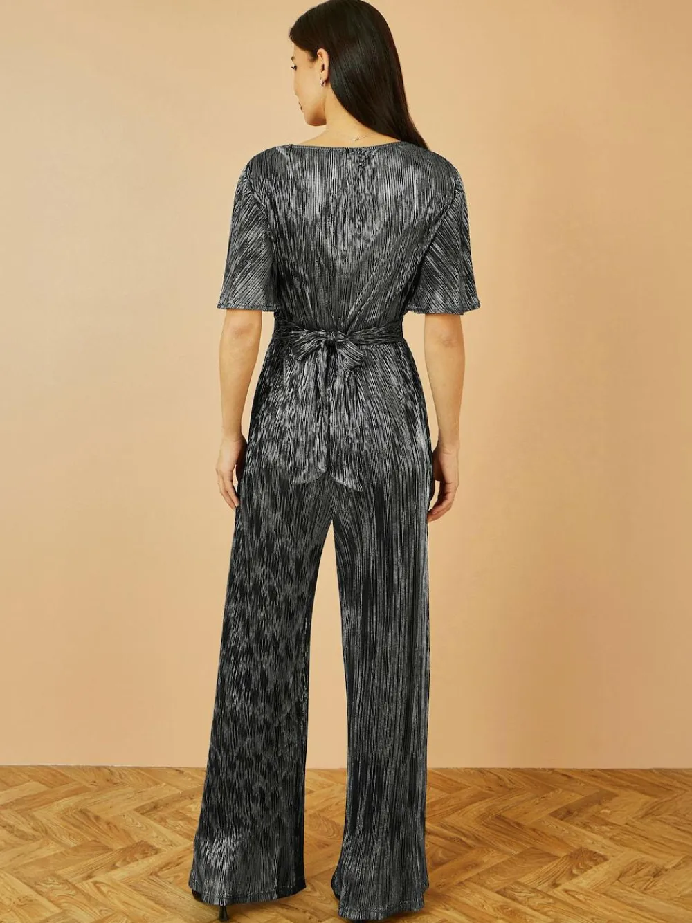 Yumi Black Pleated Jumpsuit With V-Neck